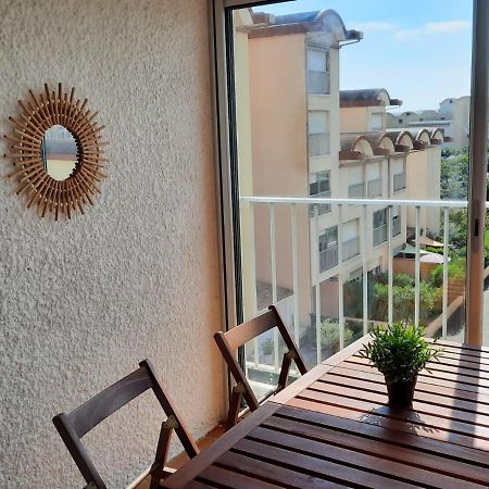 Sur Le Port, Studio Avec Vue Sur La Marina Daire Gruissan Dış mekan fotoğraf